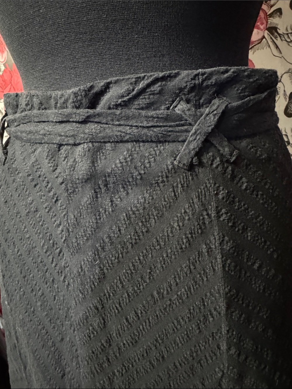 Ricki's Black Textured A-Line Skirt with Braided Waist - Picture 2 of 4